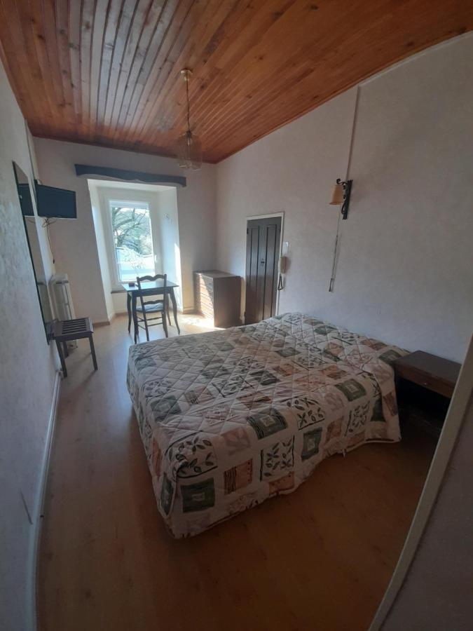Relais Du Bois Du Four Hotel Saint-Leons Ngoại thất bức ảnh